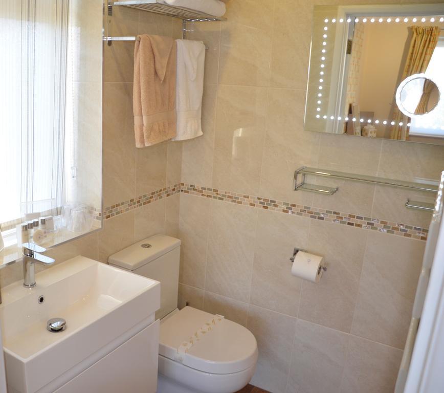 Bed and Breakfast Abbots Lee - Adults Only Челтенхам Экстерьер фото