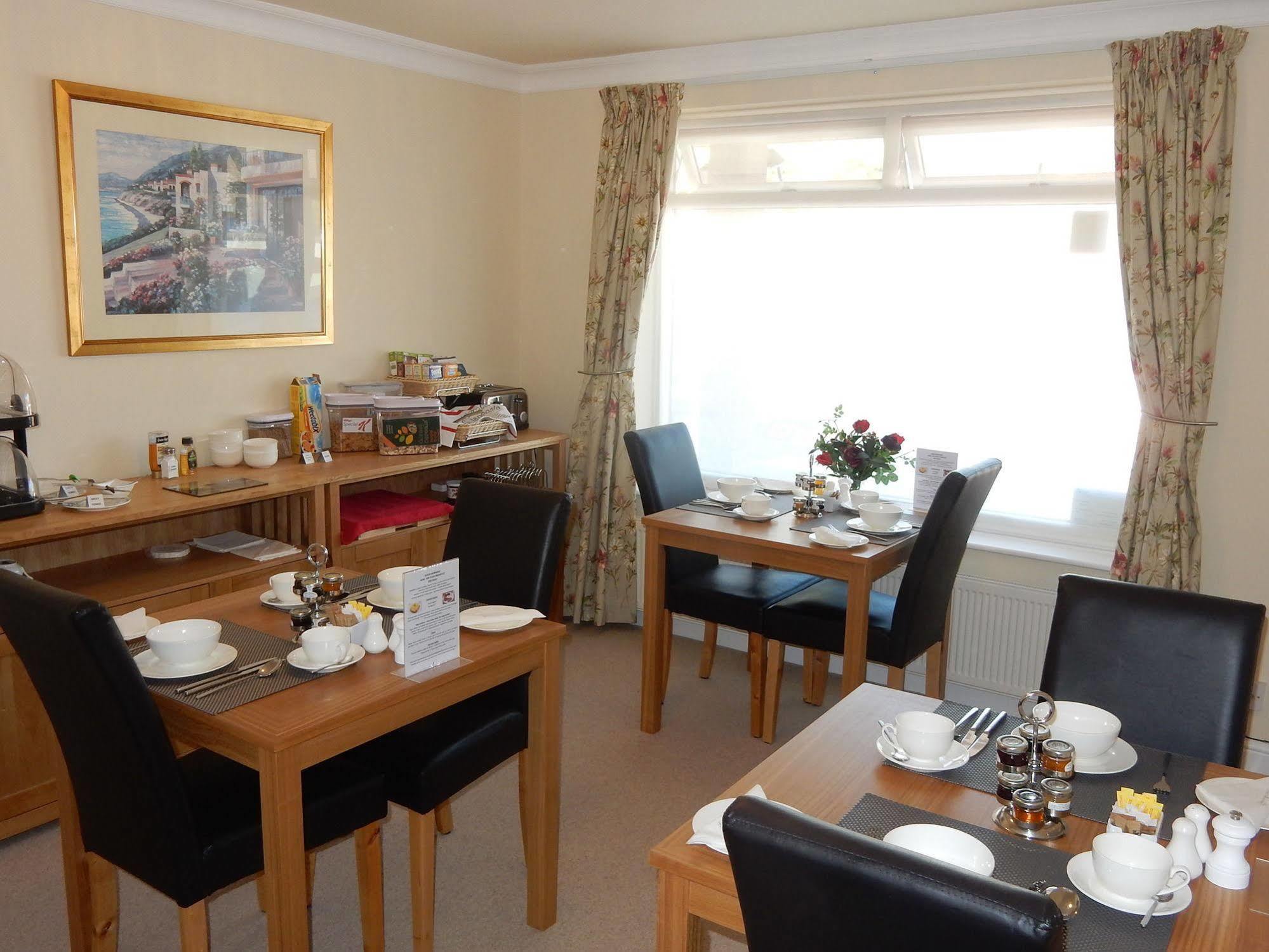 Bed and Breakfast Abbots Lee - Adults Only Челтенхам Экстерьер фото
